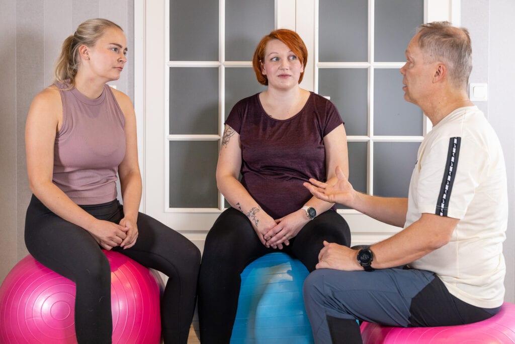 Liikunta- ja terveysalan yrittäjä Anssi Kirvesniemi on yksi aiemmissa Digiportaat-hankkeissa mukana olleista yrittäjistä