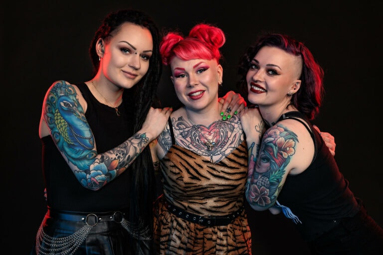 Digisparraus kannatti: Lävistyskorujen verkkokauppa sai vauhdikkaan alun