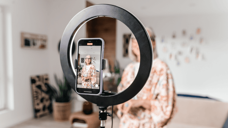 TikTok-markkinointi: Kuinka hyödyntää lyhytvideoita yrityksen markkinoinnissa